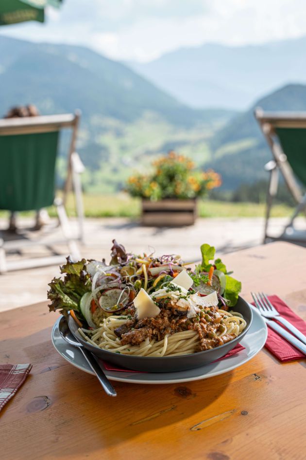 alm-alpernverein-urlaub-radfahren-wandern-auszeit-entspannung-berge